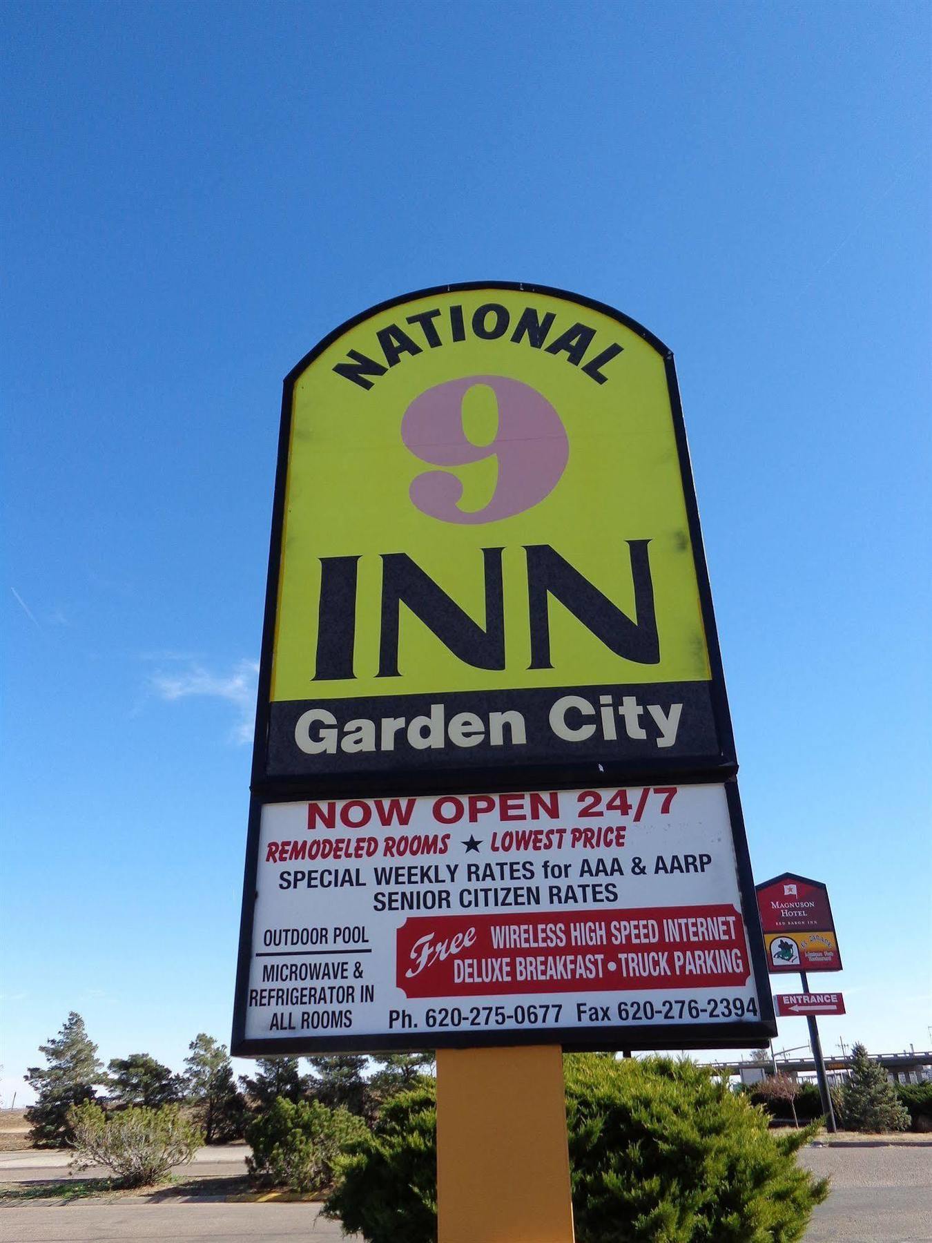 National 9 Inn Garden City Zewnętrze zdjęcie